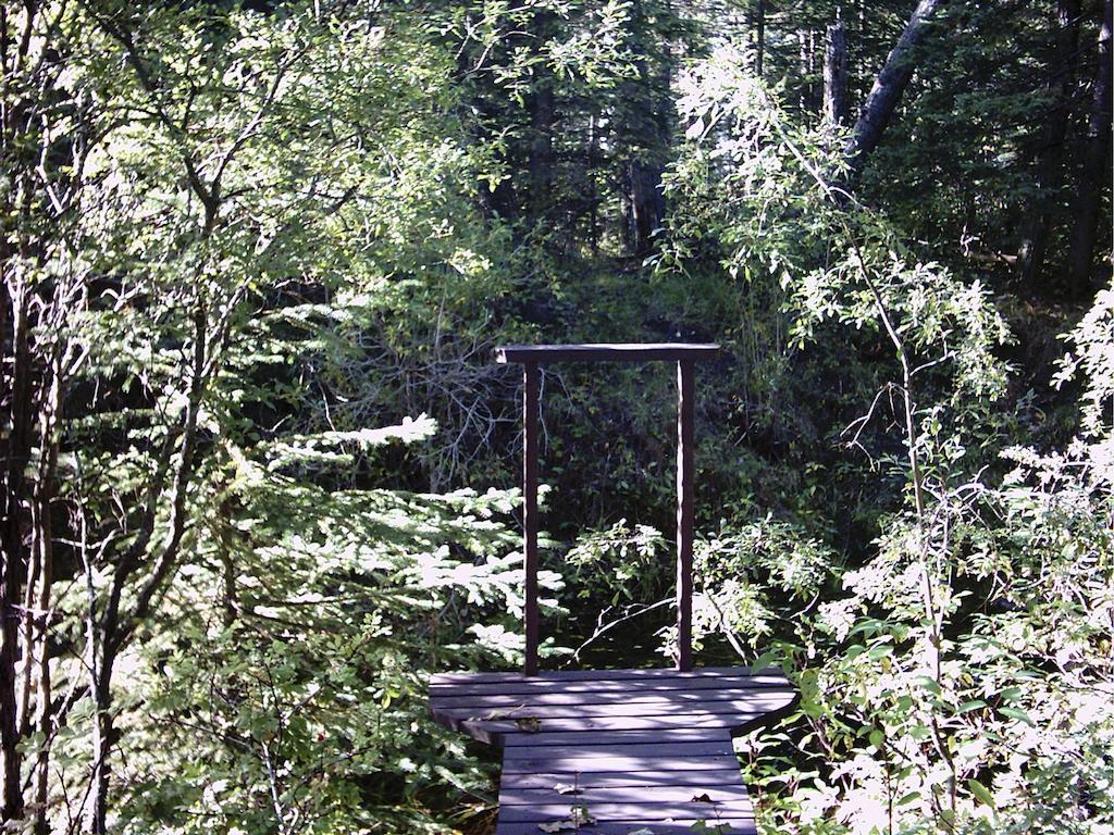 Redwood Meadows Bed And Breakfast Bragg Creek ภายนอก รูปภาพ