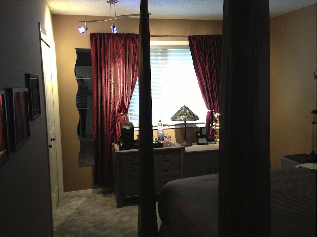 Redwood Meadows Bed And Breakfast Bragg Creek ห้อง รูปภาพ